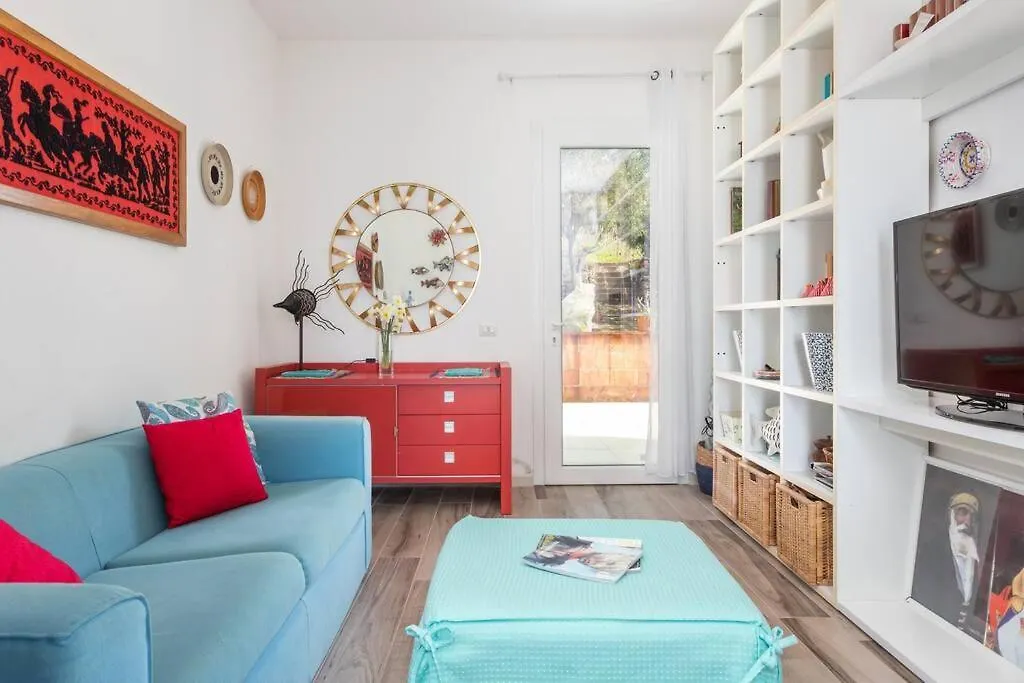 A Pretty House Overlooking The Sea Porto Alabe Apartamento